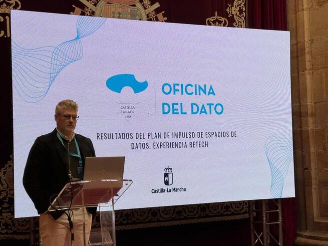 Castilla-La Mancha exhibe en Oviedo sus avances en inteligencia artificial y gestión de datos