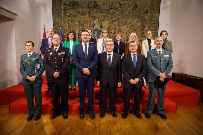 Junta, Gobierno central y Fiscalía regional crean una mesa técnica contra el acoso escolar