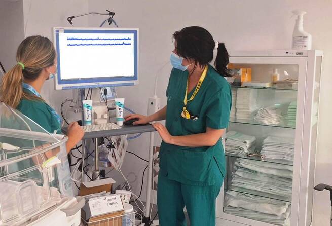 La Unidad de Neonatología del Hospital de Guadalajara implementa mejoras en diagnóstico y cuidados para recién nacidos