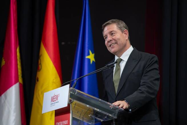 García-Page anuncia la aprobación inicial del PSI de Toro Verde en Cuenca y la supresión de la Agencia del Agua