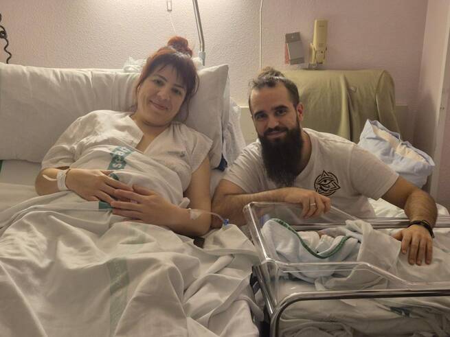 Erik y María comparten el honor de ser los primeros bebés de 2026 en Castilla-La Mancha