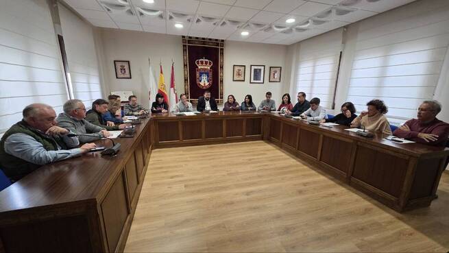 La Roda reclama una UVI móvil en los presupuestos regionales con el respaldo unánime de su ayuntamiento