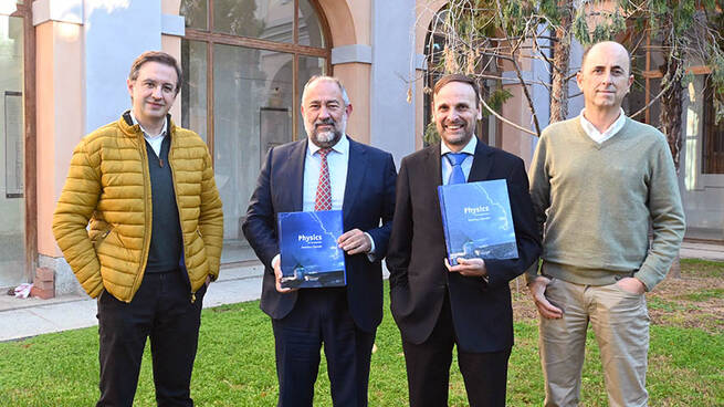 La UCLM presenta un manual de física accesible con enfoque en fenómenos cotidianos y aplicaciones prácticas