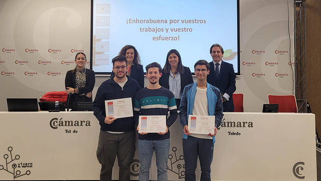 Estudiantes de la UCLM presentan 43 proyectos empresariales en la Cámara de Comercio de Toledo