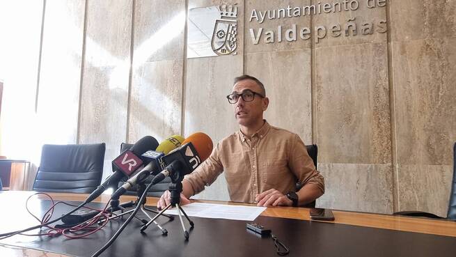Valdepeñas rescinde el contrato de la cubierta de La Molineta y exigirá responsabilidades por los daños