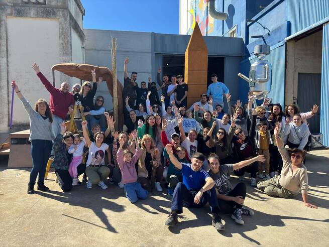 La Peña Mascarada de Corral de Calatrava retoma su legado con 150 integrantes y un gran desfile