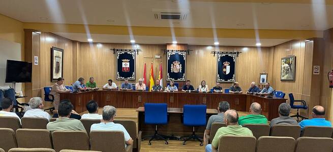 La Plataforma “Sin agua, no habrá vida” de Villarrubia denuncia inspecciones "desproporcionadas" y visitas nocturnas a pozos de riego