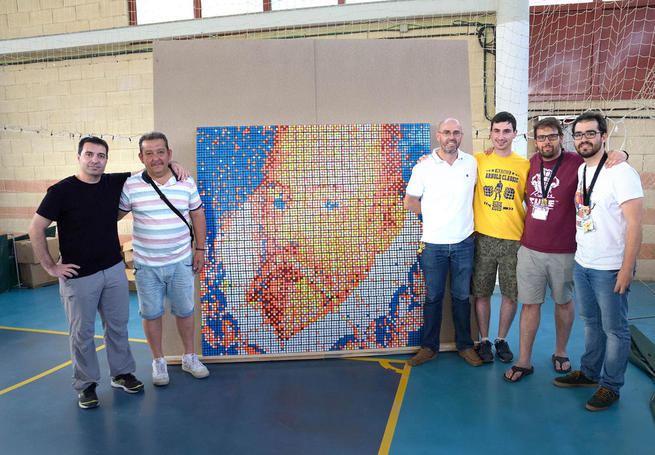 Imagen: Los maestros del Rubik se dieron cita en el Quijote Open 2016 de Argamasilla de Alba