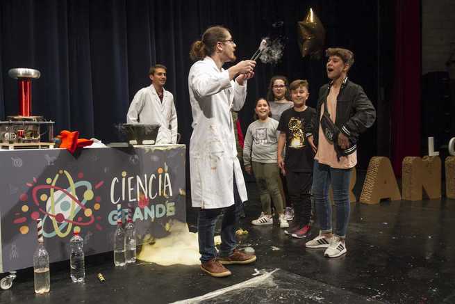 Más de 7.000 personas participan en la Semana de la Ciencia y la Energía de Repsol y su Fundación