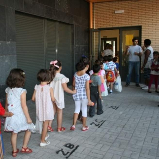 El Ayuntamiento de Herencia abrirá el Comedor Escolar durante las vacaciones de Semana Santa El Ayuntamiento de Herencia abrirá el Comedor Escolar durante las vacaciones de Semana Santa