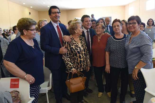 El presidente de la Diputación de Ciudad Real demanda las pensiones para las amas de casa por la aportación de este colectivo al desarrollo del país