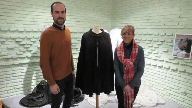 El Museo Manuel Piña recibe la donación de “una joya icónica” del diseñador