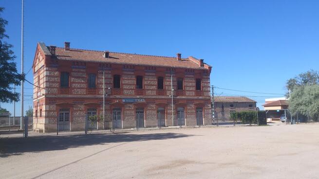 imagen de Postales de la infancia “La Estación de Rio Záncara”