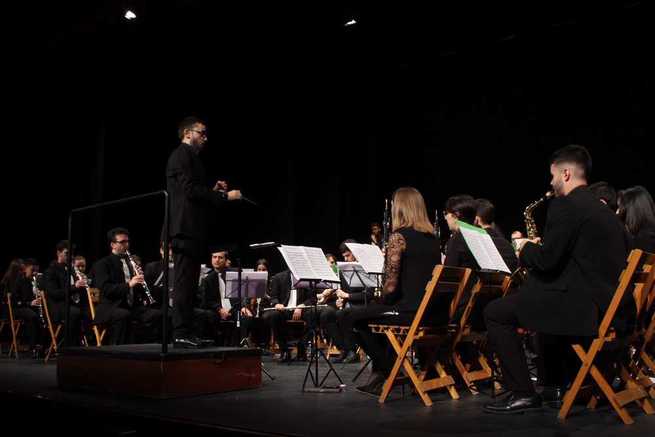 La Asociación Musical Santa Cecilia homenajeó a su patrona con un concierto de música española