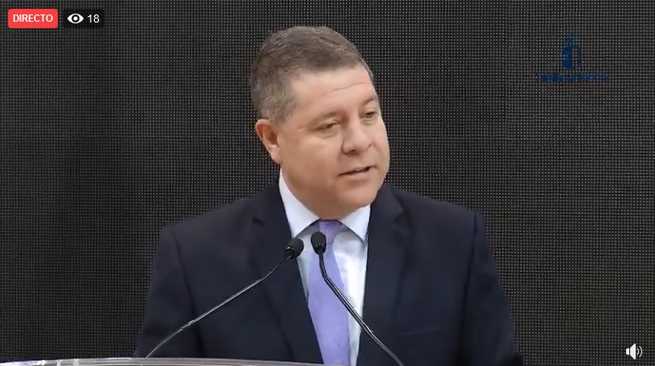 El presidente regional, Emiliano García-Page, inaugura el estand institucional de Castilla-La Manchaen en FITUR