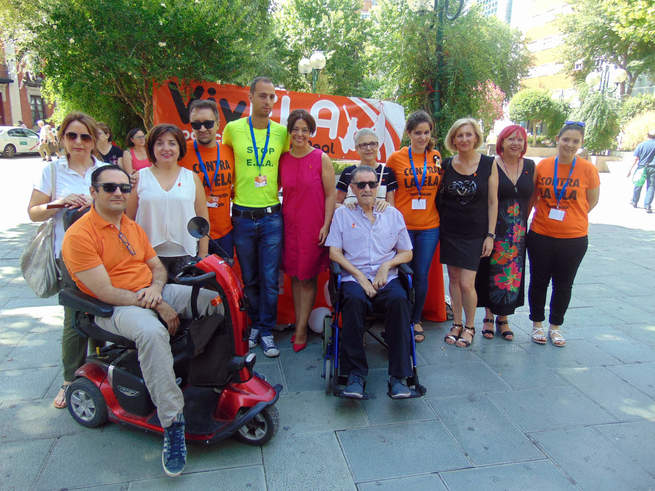 La Asociación VIVELA se da a conocer en Ciudad Real en el Día Mundial de la ELA