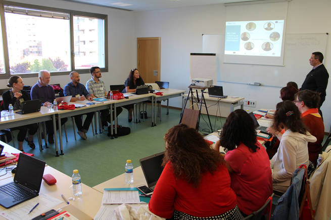 La UCLM acoge un seminario del proyecto europeo MOMU que pretende mejorar la empleabilidad juvenil