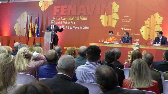 García-Page anuncia que Castilla-La Mancha contará en 2020 con una Ley de la Viña y el Vino “modélica en toda España”