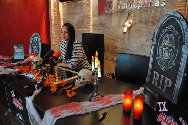 La Plaza de Toros reconvertida en un Pasaje del Terror “intenso” en la IX Noche de Halloween de Valdepeñas