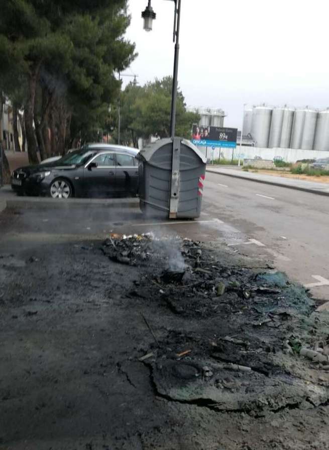 La policía de Alcázar de San Juan alerta de los incendios intencionados de los contenedores de basura