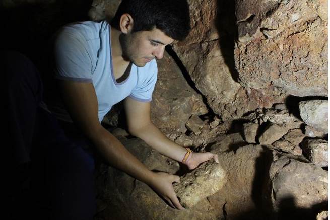 Descubierta una nueva galería sagrada bajo los túmulos prehistóricos de Castillejo del Bonete, en Terrinches, BIC de Castilla-La Mancha Descubierta una nueva galería sagrada bajo los túmulos prehistóricos de Castillejo del Bonete, en Terrinches, BIC de Castilla-La Mancha