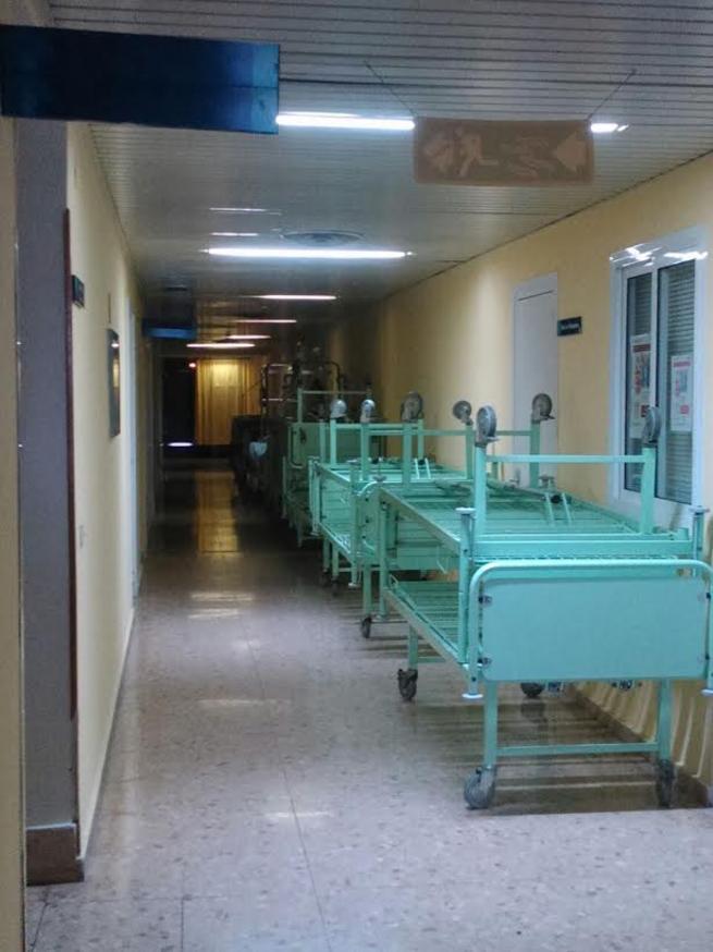imagen de La Gerencia del Hospital de Valdepeñas no ofrece soluciones al cierre de camas