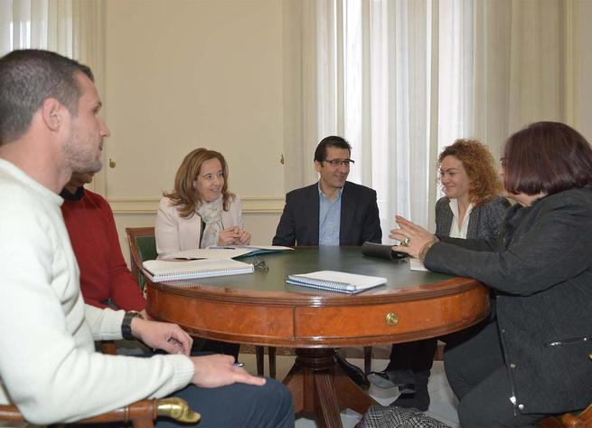 Imagen: La Diputación de Ciudad Real  contribuira con 15.000 euros al equipamiento de la residencia de Aspacecire 