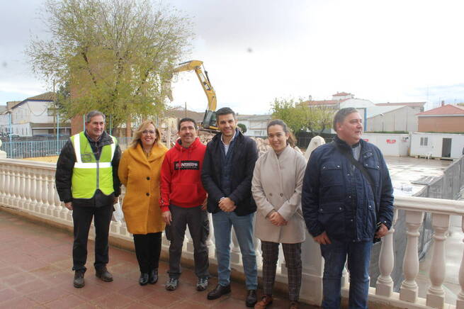 El Gobierno de Castilla-La Mancha inicia las obras del nuevo gimnasio cubierto en el CEIP ‘Sagrado Corazón’ de Campo de Criptana 