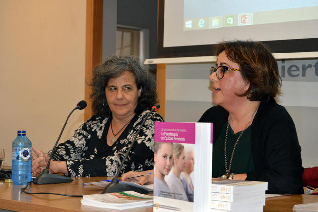Imagen:  Pilar Pascual alerta sobre la “depresión de género” en el Aula Cultural Universidad Abierta de Ciudad Real 