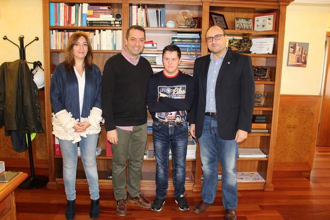 El Ayuntamiento de Torrijos firma un convenio con “Down Toledo”