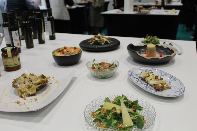 La conferencia de mujeres del sector oleícola, la cata de aceites de Toledo y el concurso de ensaladas “Campo y Alma”, actos principales de la última jornada de la WOOE