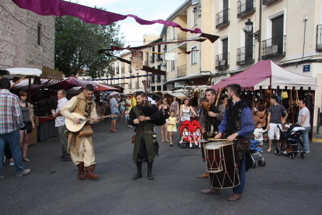Imagen: El Mercado Cervantino de Illescas se cierra con miles de visitantes