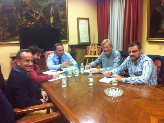 imagen de Continúan los contactos para informar sobre la Estrategia de Dinamización del Casco Histórico de Guadalajara Imagen: Continúan los contactos para informar sobre la Estrategia de Dinamización del Casco Histórico de Guadalajara