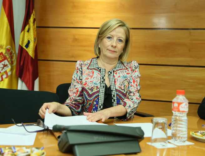 El Gobierno de Castilla-La Mancha reduce en 10.919 personas la lista de espera de Dependencia en un año 