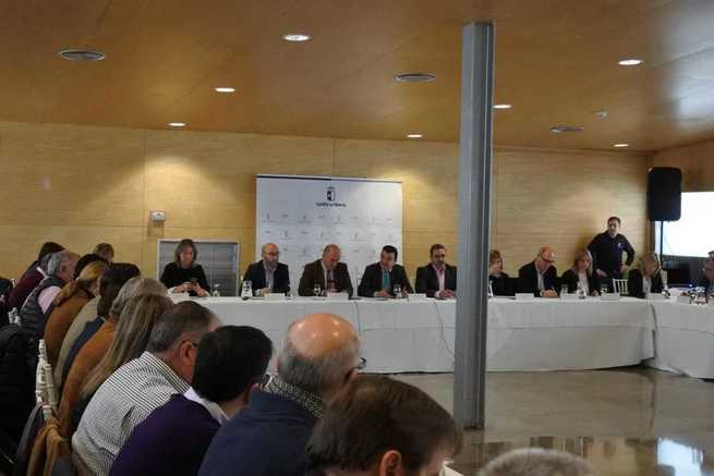 El Gobierno de Castilla-La Mancha espera aprobar el documento de posición regional del agua consensuado en el mes de marzo  