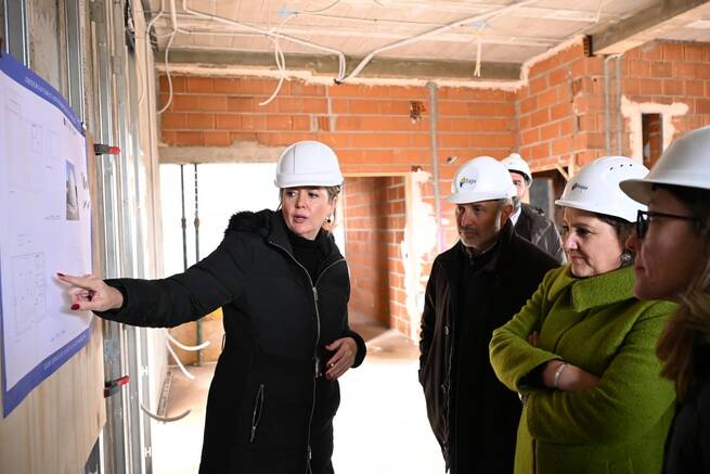 El Observatorio Astronómico de Piedrabuena alcanza una ejecución del 50 por ciento y se sumará en primavera a la Red de Miradores de la región