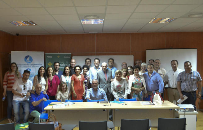 Imagen: Globalcaja Horizonte XXII y AECT forman a una treintena de empresarios en el PED