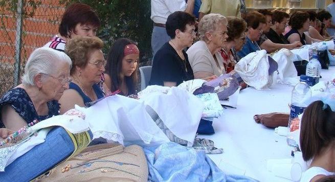 Imagen: XII Encuentro de Encajeras en Valenzuela de Calatrava