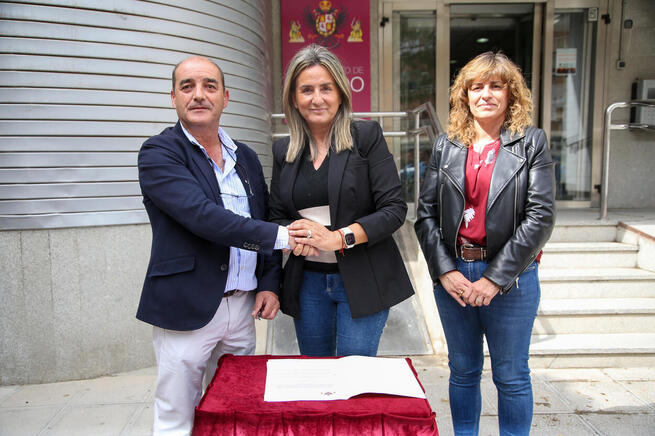 El Ayuntamiento de Toledo cede a la Fundación Carmen Cabellos una de las plantas del antiguo centro de salud de Santa Bárbara