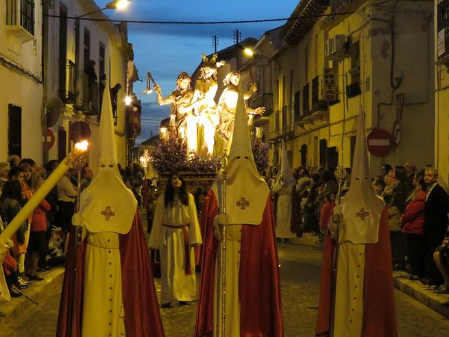 Imagen: Cuatro hermandades dan esplendor a la procesión de la Pasión de Cristo el Jueves Santo