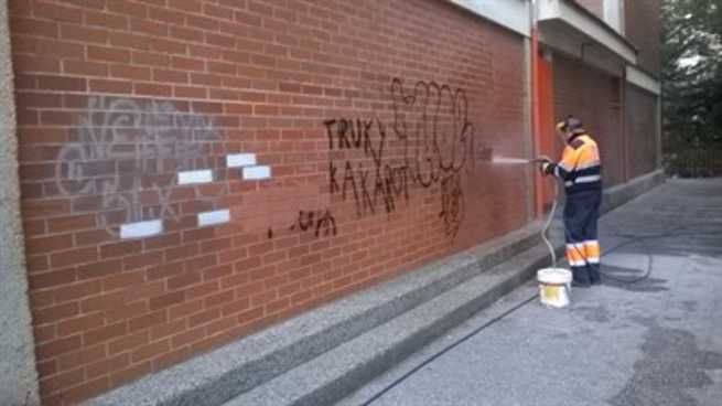 imagen de La Policía Local de Cuenca denuncia a dos “grafiteros” y pone a uno de ellos a disposición judicial 
