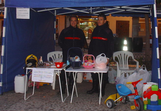 Imagen: Servicios Sociales desarrollará la recogida de juguetes solidarios junto a Bomberos y AMPAS en Valdepeñas