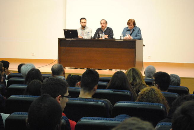 Imagen: El turismo en el franquismo cerró el XI Ciclo de Conferencias “Valdepeñas y su Historia”