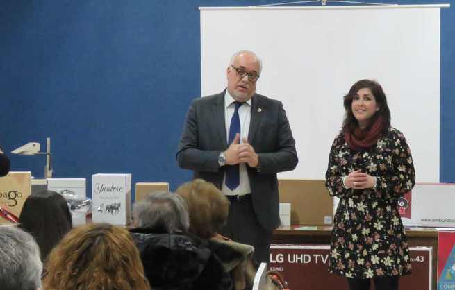 En Manzanares, cerca de mil personas han participado en 'Estas Navidades, compra en Manzanares'