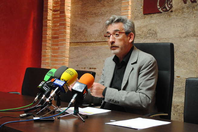 Valdepeñas fija su población con 30.280 habitantes, con una pirámide de edad rejuvenecida 