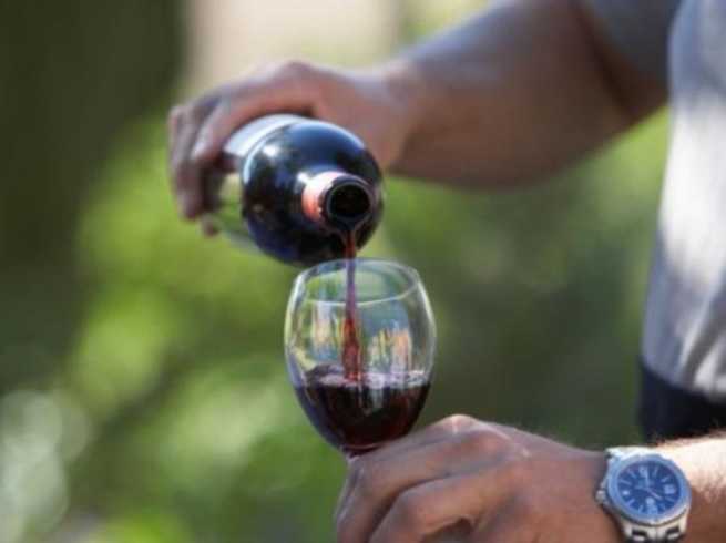 imagen de Tomar vino es mejor que ir al gimnasio, dicen científicos