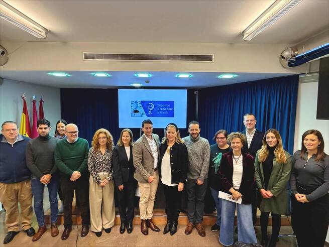 El Ayuntamiento destaca la necesidad de "concienciar e investigar para mejorar la atención a los pacientes de Demencia con Cuerpos de Lewy"