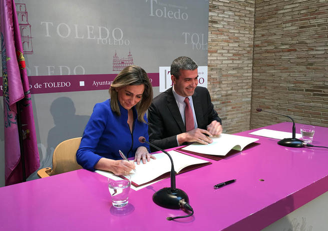 Imagen: La alcaldesa anuncia la actuación en Toledo de Carlos Baute el 21 de mayo y de Estopa el 11 de junio