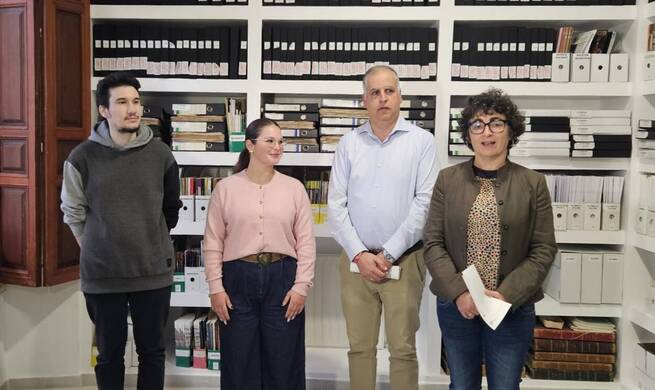 El Archivo Municipal facilita la consulta online de los comercios de Hellín de 1964 a 1999