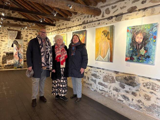 `Galería de retratos´ reúne la evolución pictórica de Avelina Sánchez-Carpio en Santa María de Melque